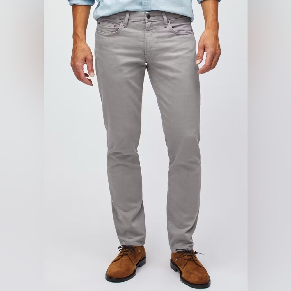 Men’s Grey Jeans from Bonobos. Size Small 31/30.